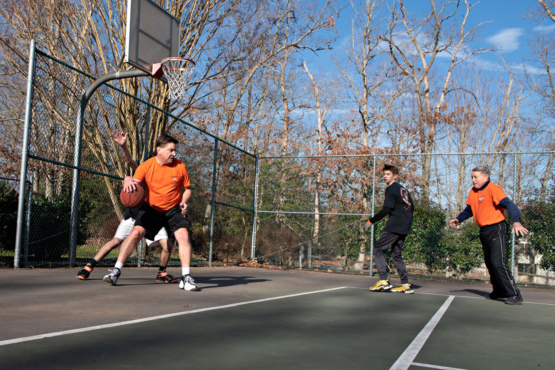 010321_nws_50hoopsclub